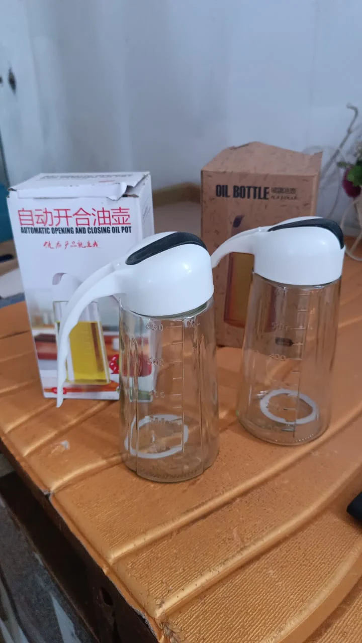 Kitchen Glass Oil Bottle Dispenser Automatic Opening Bottles  630 ML - Image 9