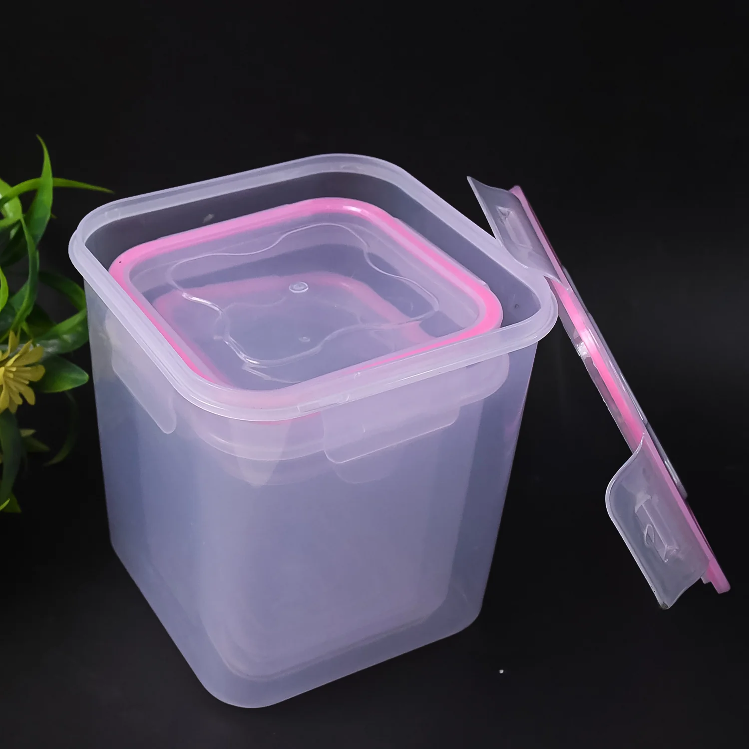 Kitchen Storage Container Set Of 3 Pcs (1500, 1000, 500 ML) - Image 4