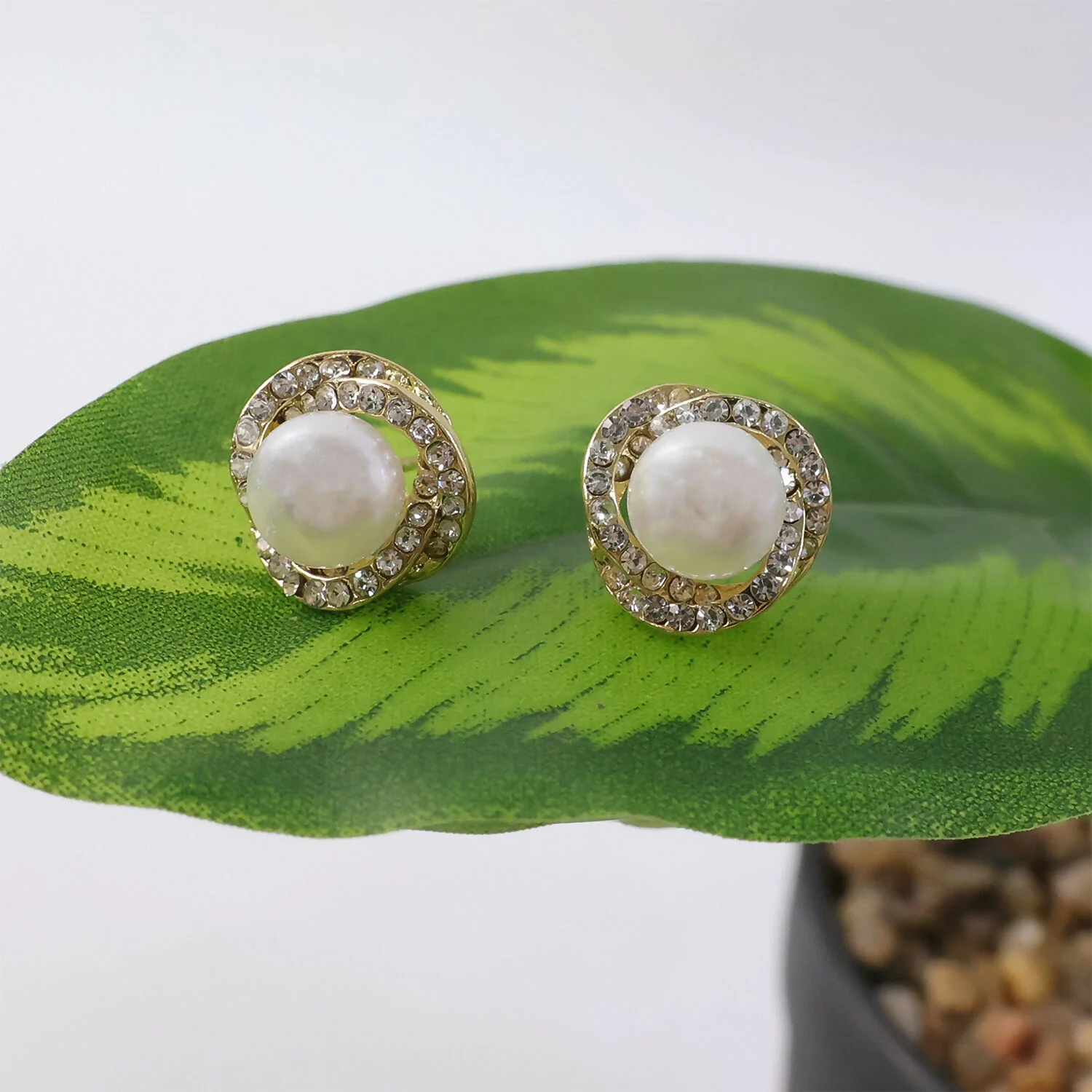 Korean Style Pearl Floral Stud Earrings for Women & Girls - Image 3
