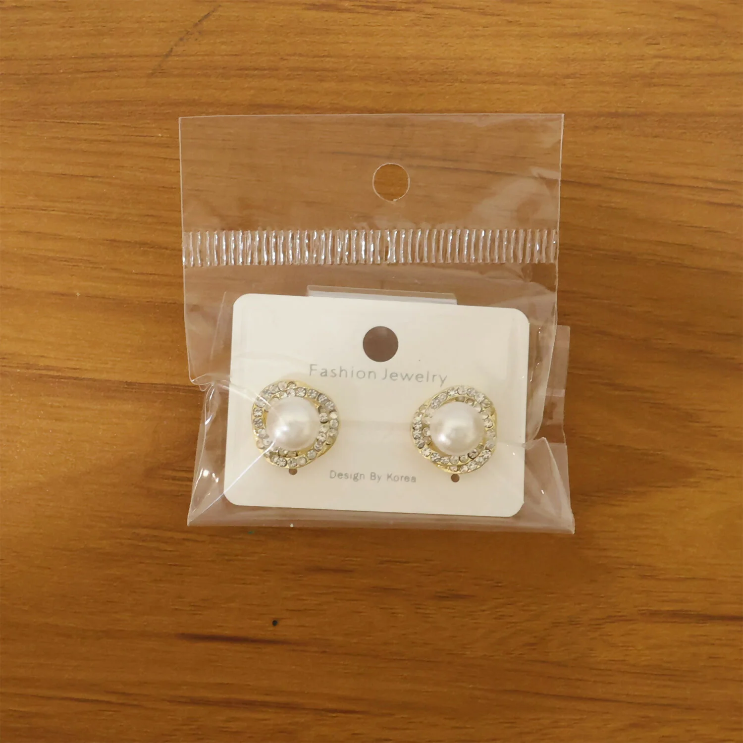 Korean Style Pearl Floral Stud Earrings for Women & Girls - Image 6