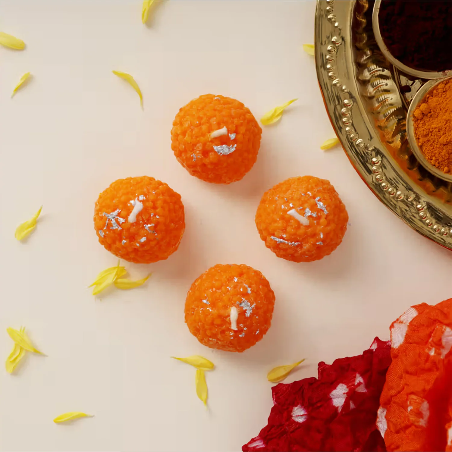 Laddu Shaped Decorative Wax Candles (4 Pc / Set) - Image 4