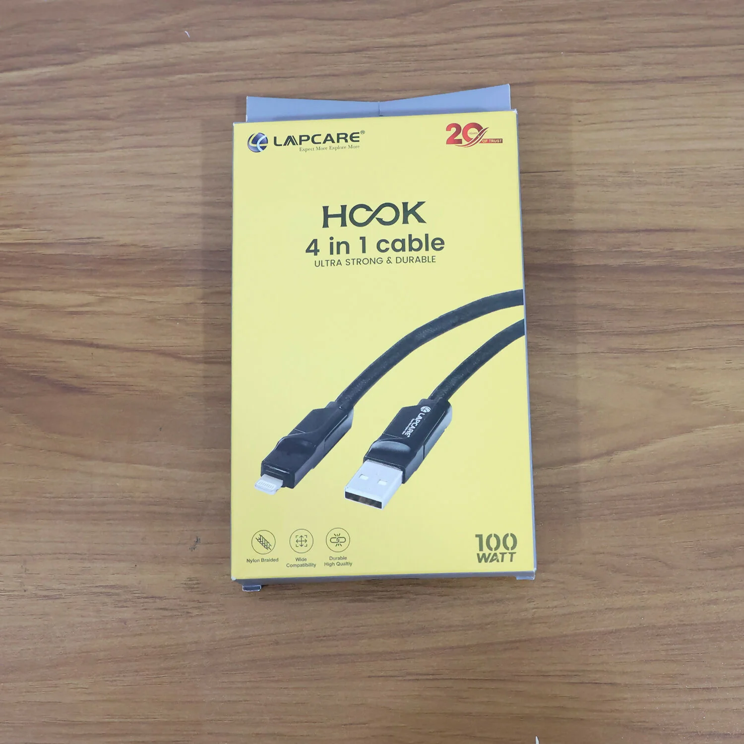 Lapcare Hook 4 in 1 Braided Charging Cable with USB A, Type C & Lightning - Image 8