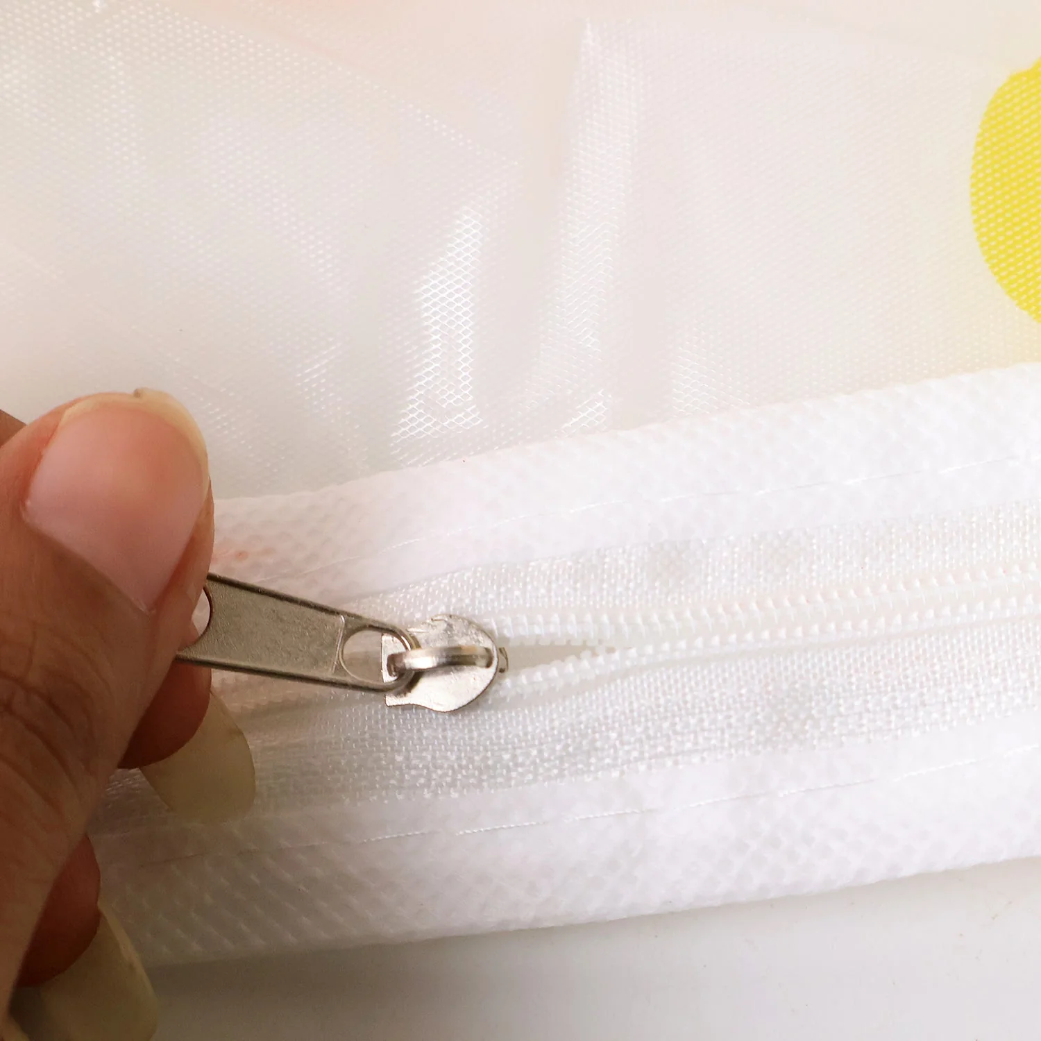 Large Blanket Storage Bag with Zipper – 40x83 cm - Image 4