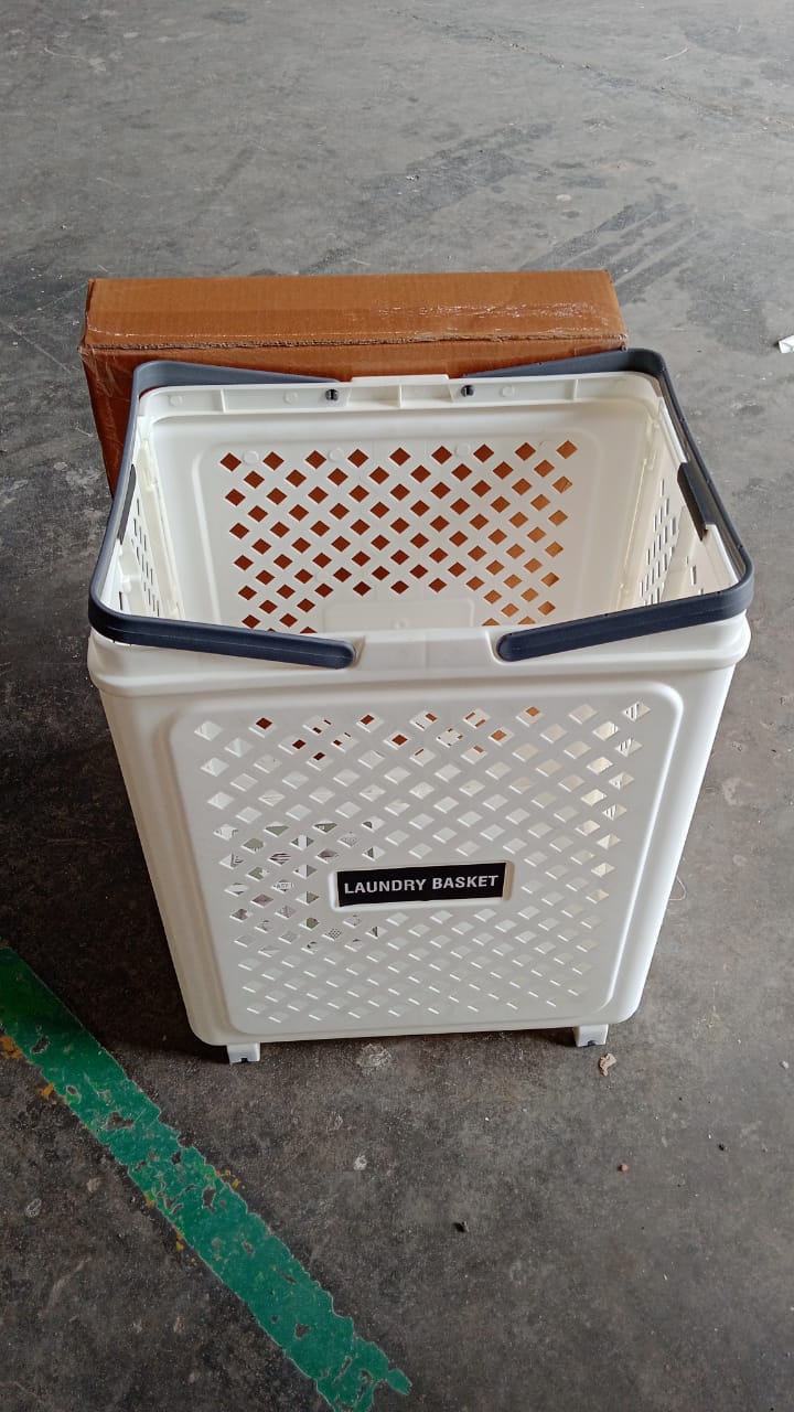 Large Foldable Laundry Basket with Wheels - Image 7