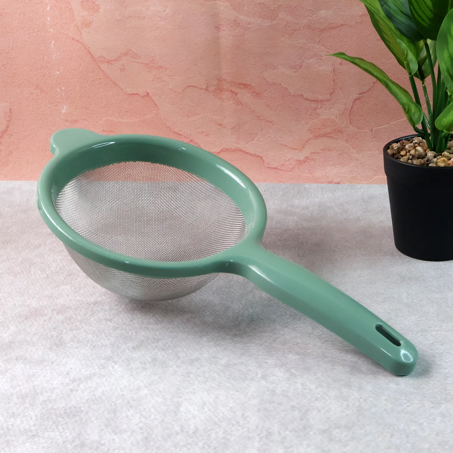 Apex Large Kitchen Strainer - (1 Pc) - Image 3