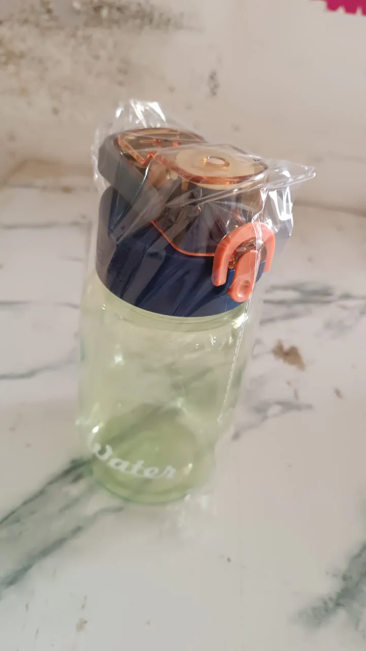 Green Leak-Proof Portable Fruit Infuser Water Bottle Approx 600ML (1 Pc) - Image 8