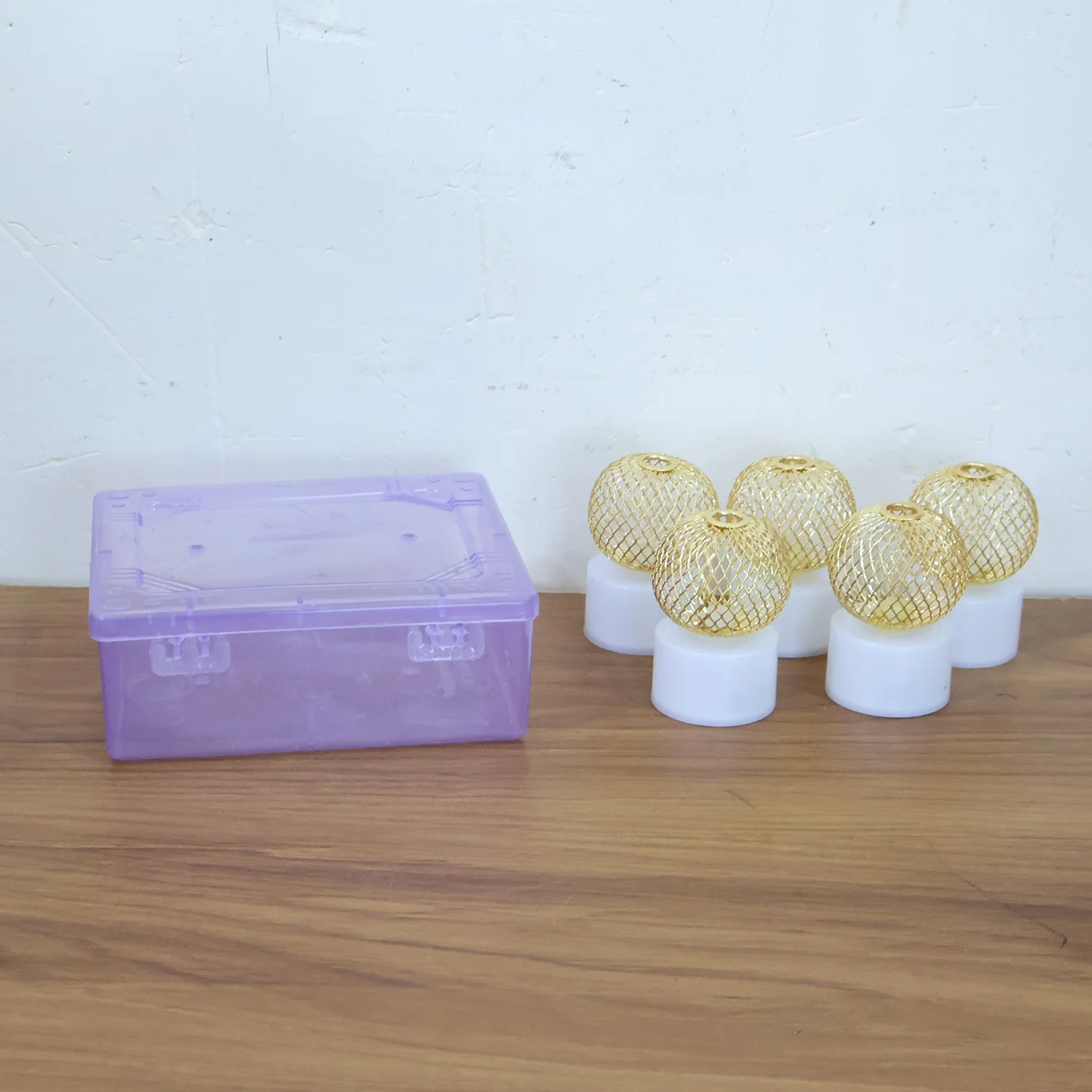 LED Ball Shaped Decorative Light with Mesh Cover (5 Pc / Set) - Image 7