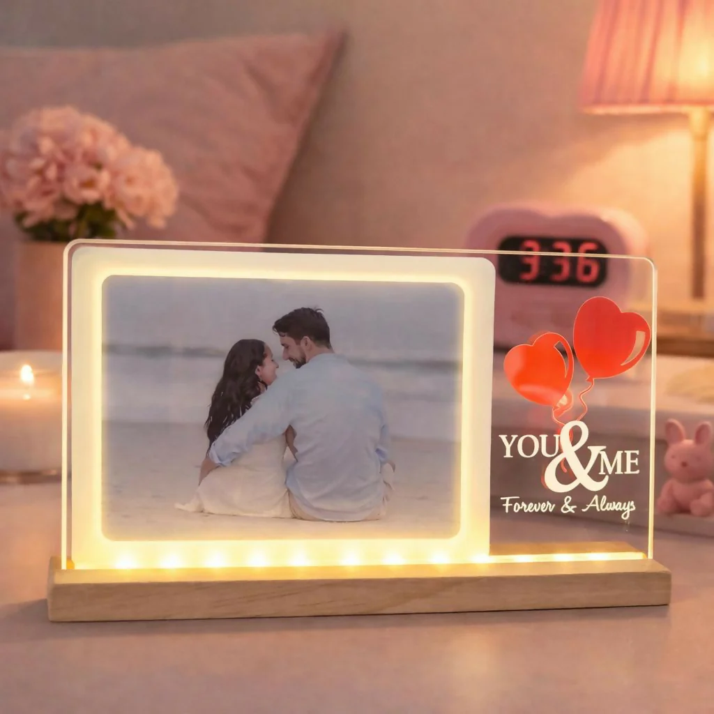 LED Couple Photo Frame Lamp with Wooden Base Romantic Decor - Image 2