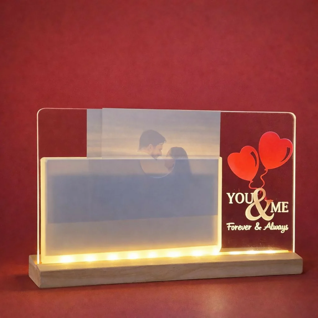 LED Couple Photo Frame Lamp with Wooden Base Romantic Decor - Image 4