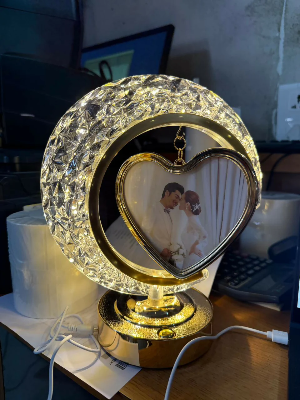 LED Crystal Heart Photo Frame Lamp with Decorative Base | Table Night Light - Image 5