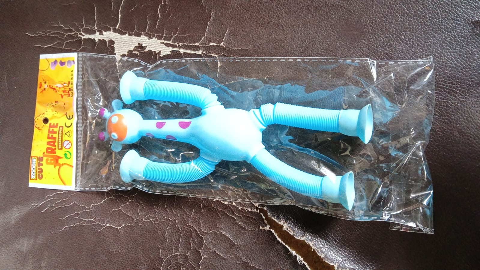 LED Giraffe Telescopic Suction Cup Toys (1 Pc) - Image 7