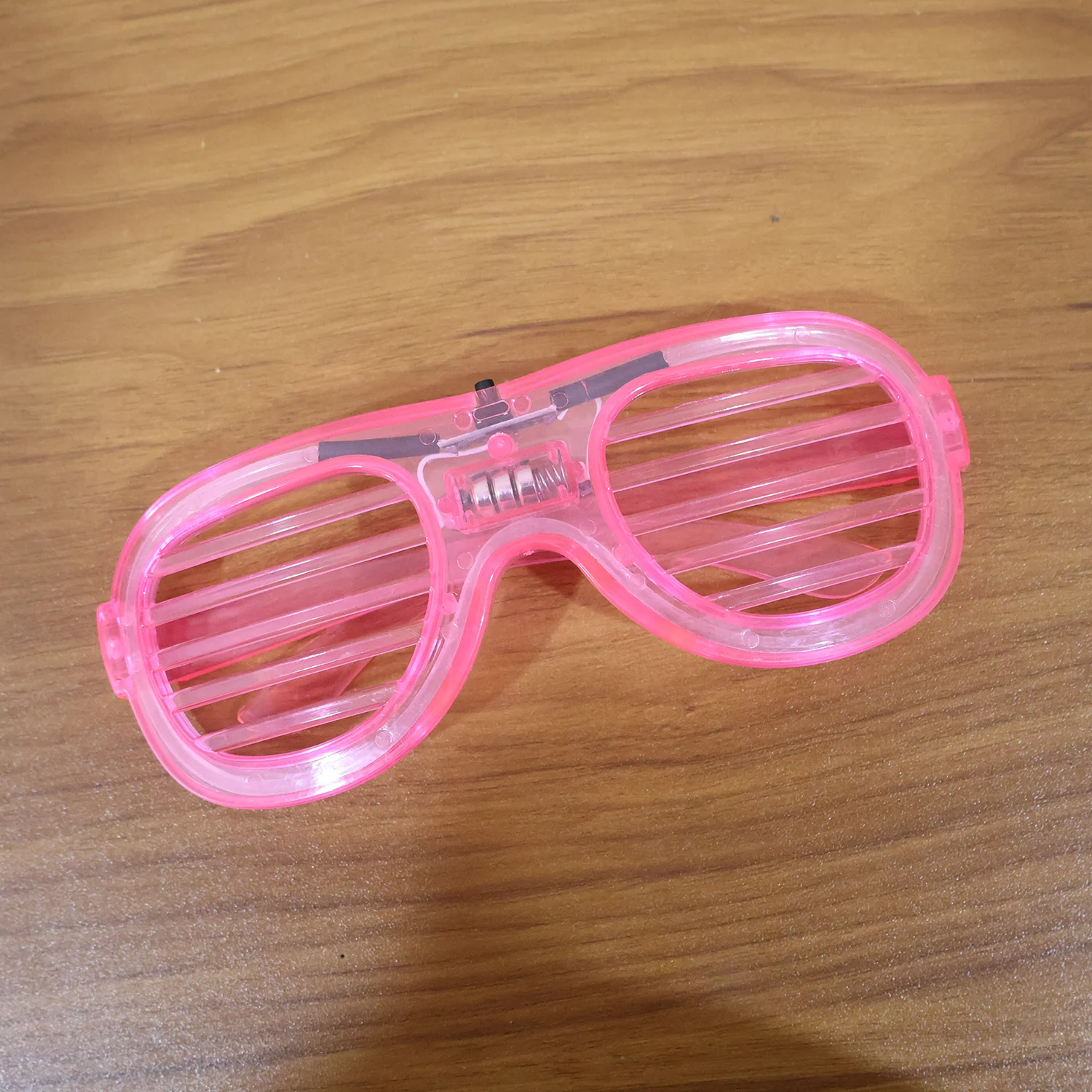 LED Light-Up Party Glasses for Night Events (1 Pc) - Image 9