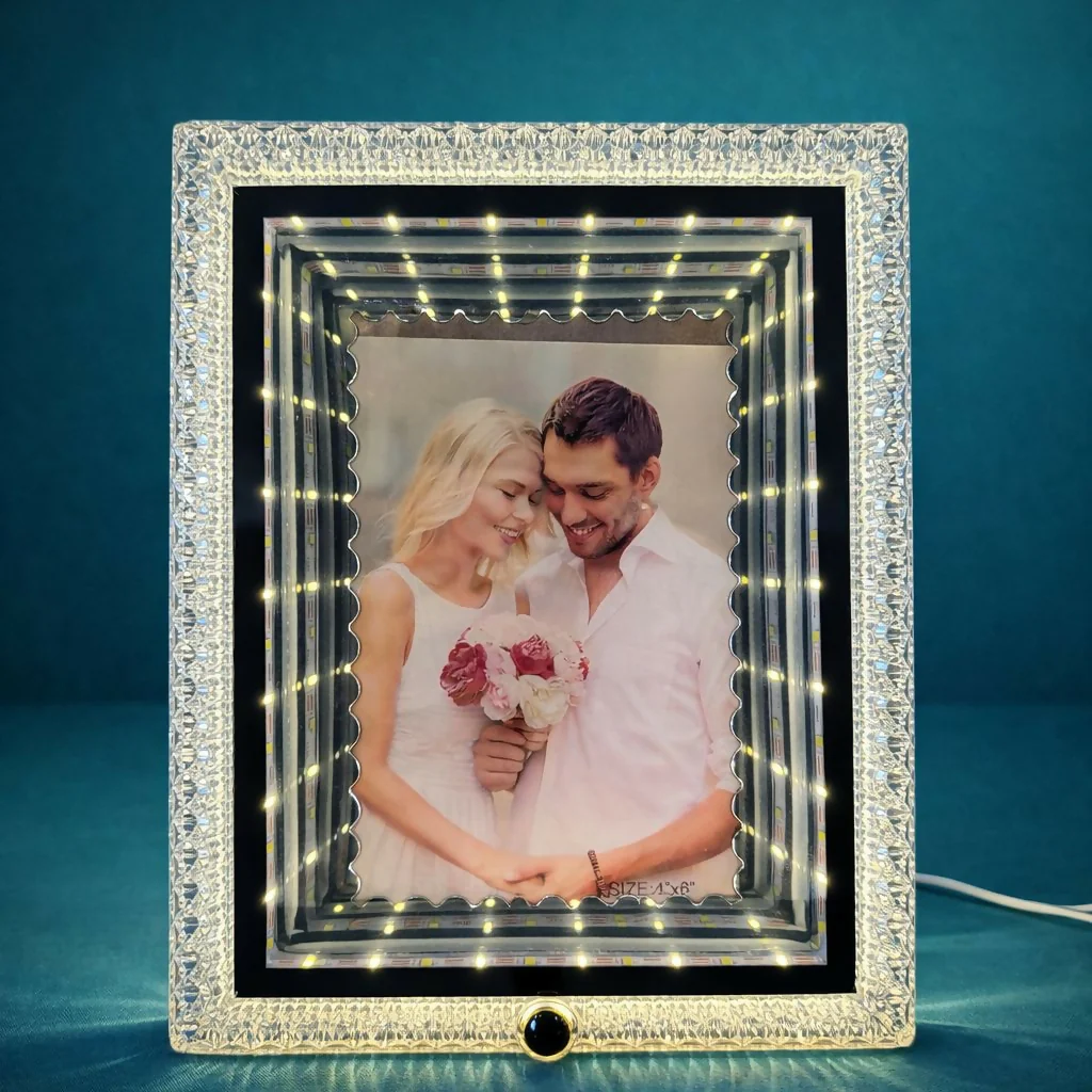 LED Photo Frame 4x6 Inch Decorative Light Frame for Couple Memories - Image 3