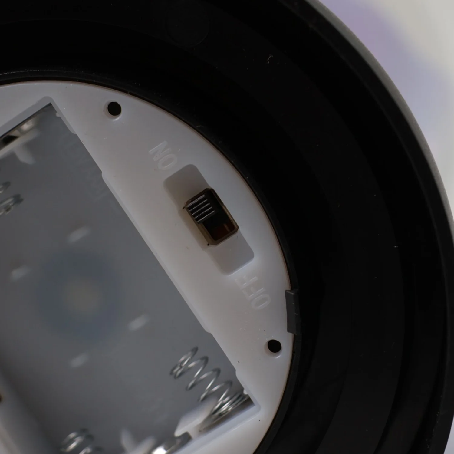 LED-Powered Eternal Rose in plastic Dome (1 Pc / Battery not Included) - Image 7
