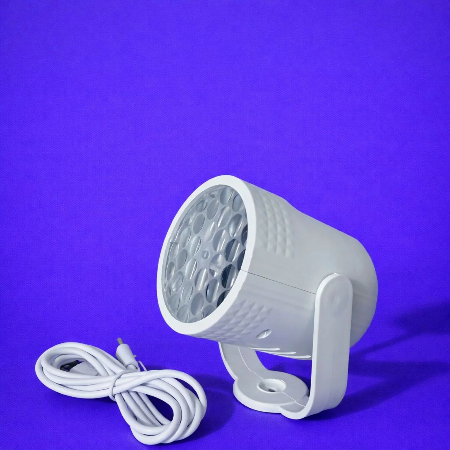 LED Projection Night Light Star Projector for Kids Room & Bedroom Decor - Image 2