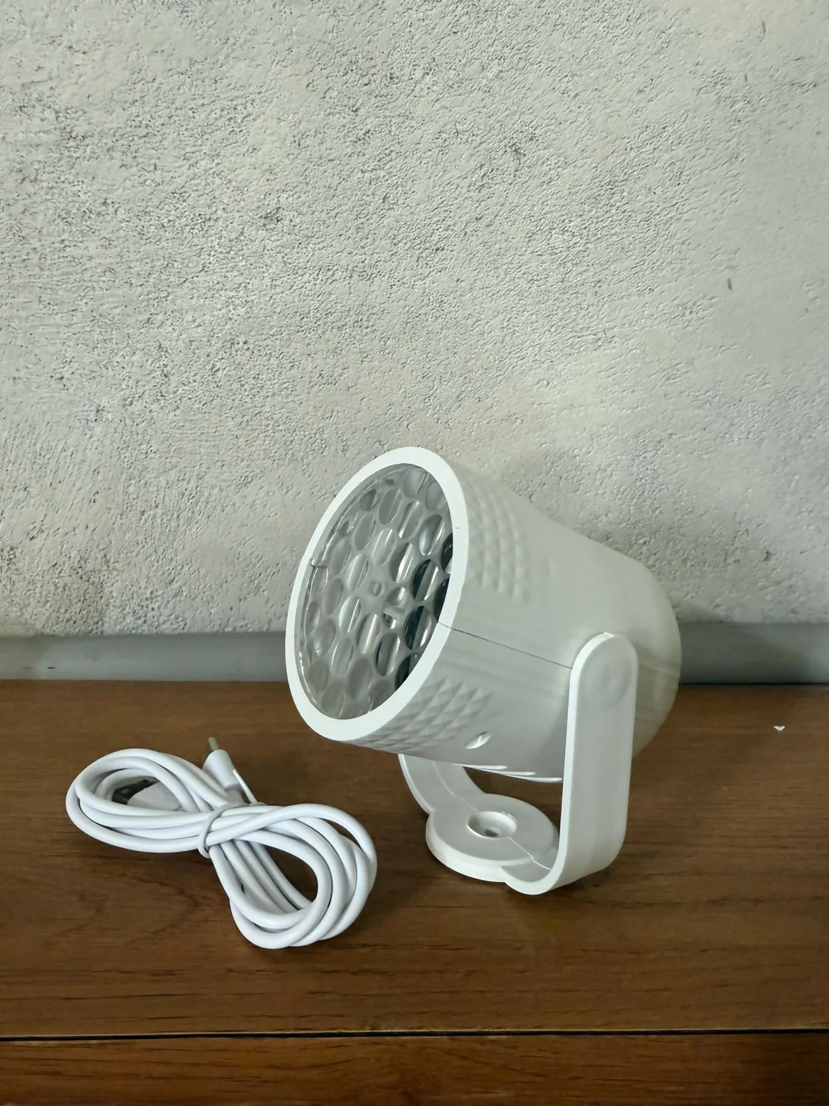 LED Projection Night Light Star Projector for Kids Room & Bedroom Decor - Image 5
