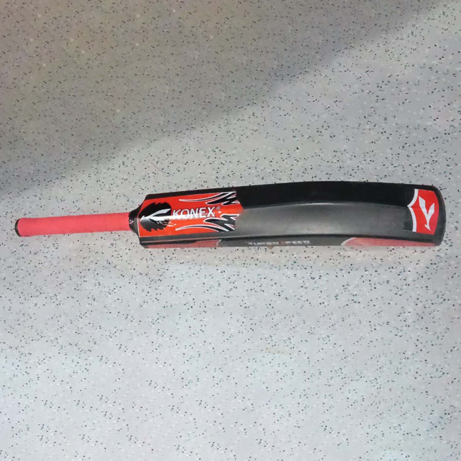 Lightweight Durable Plastic Cricket Bat (87 x 11 Cm / 1 Pc) - Image 9