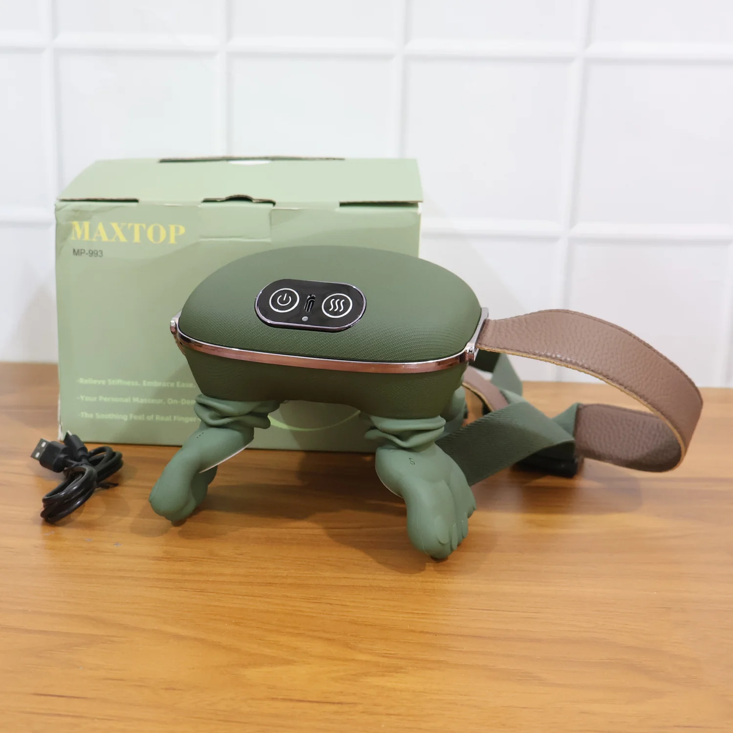 Long Rechargeable Kneading Neck & Shoulder Massager - Image 10