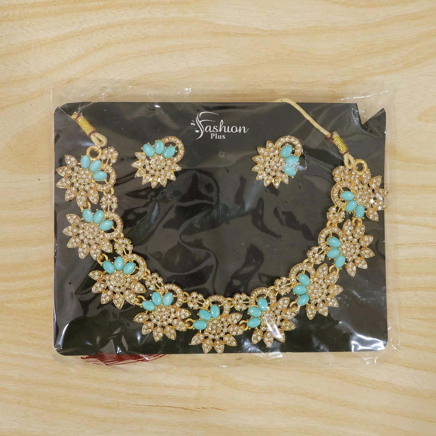 Luxurious Blue Floral Necklace Set with Earrings for Celebrations - Image 7