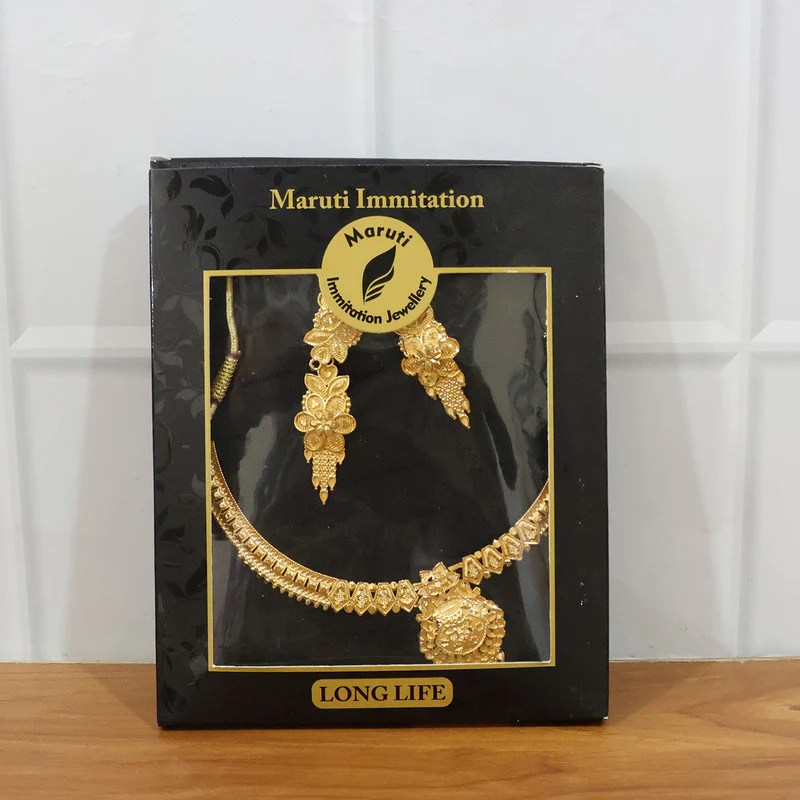 Luxurious Gold-Plated Crescent Necklace Set with Traditional Floral Craftsmanship - Image 6