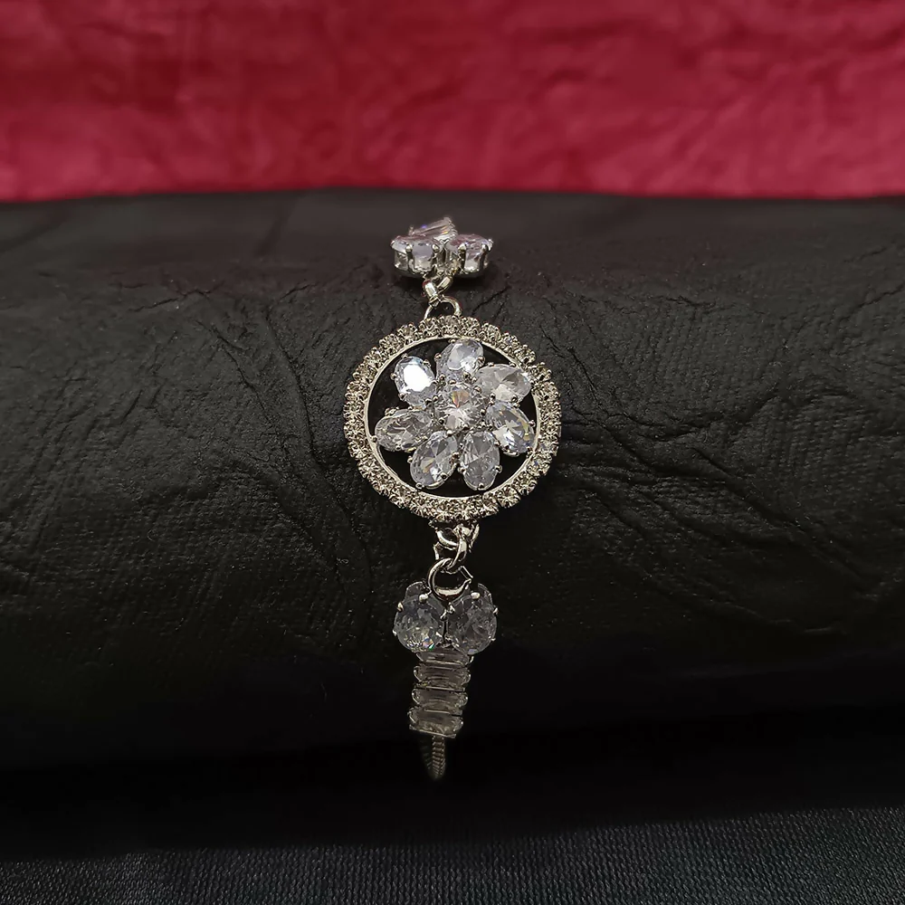 Luxury AD Floral Motif Bracelet perfect for all functions - Image 2