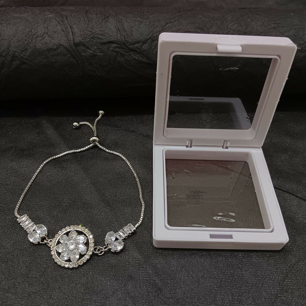 Luxury AD Floral Motif Bracelet perfect for all functions - Image 3
