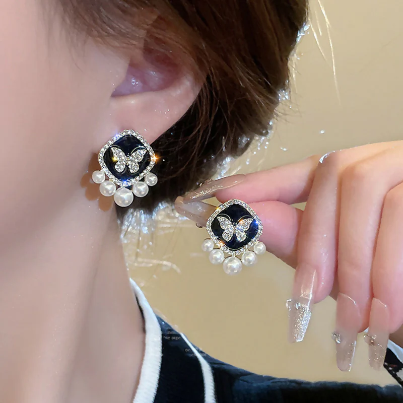 Luxury Butterfly Pearl Stud Earrings for Women And Girls - Image 6
