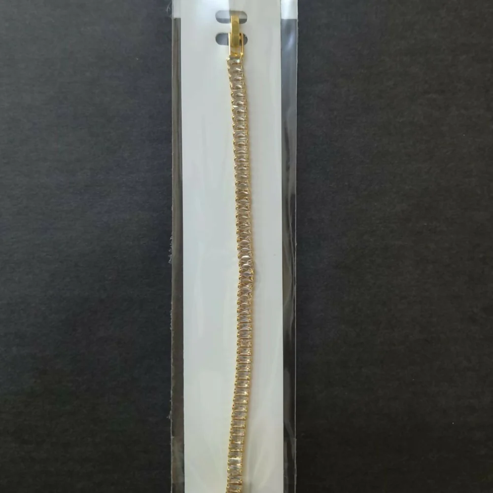 Luxury Gold Plated American Diamond Bracelet for Women - Image 4