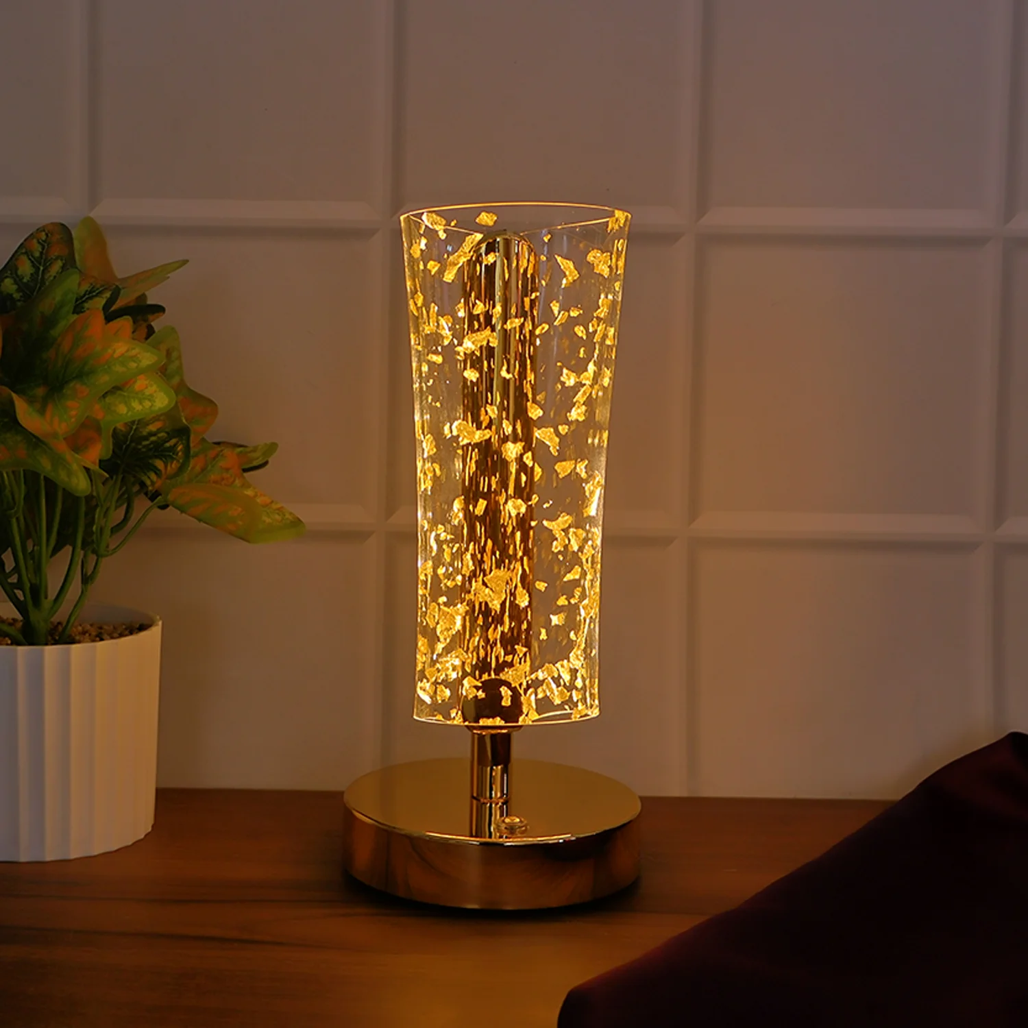 Luxury Golden Crystal LED Table Lamp (1 Pc) - Image 5