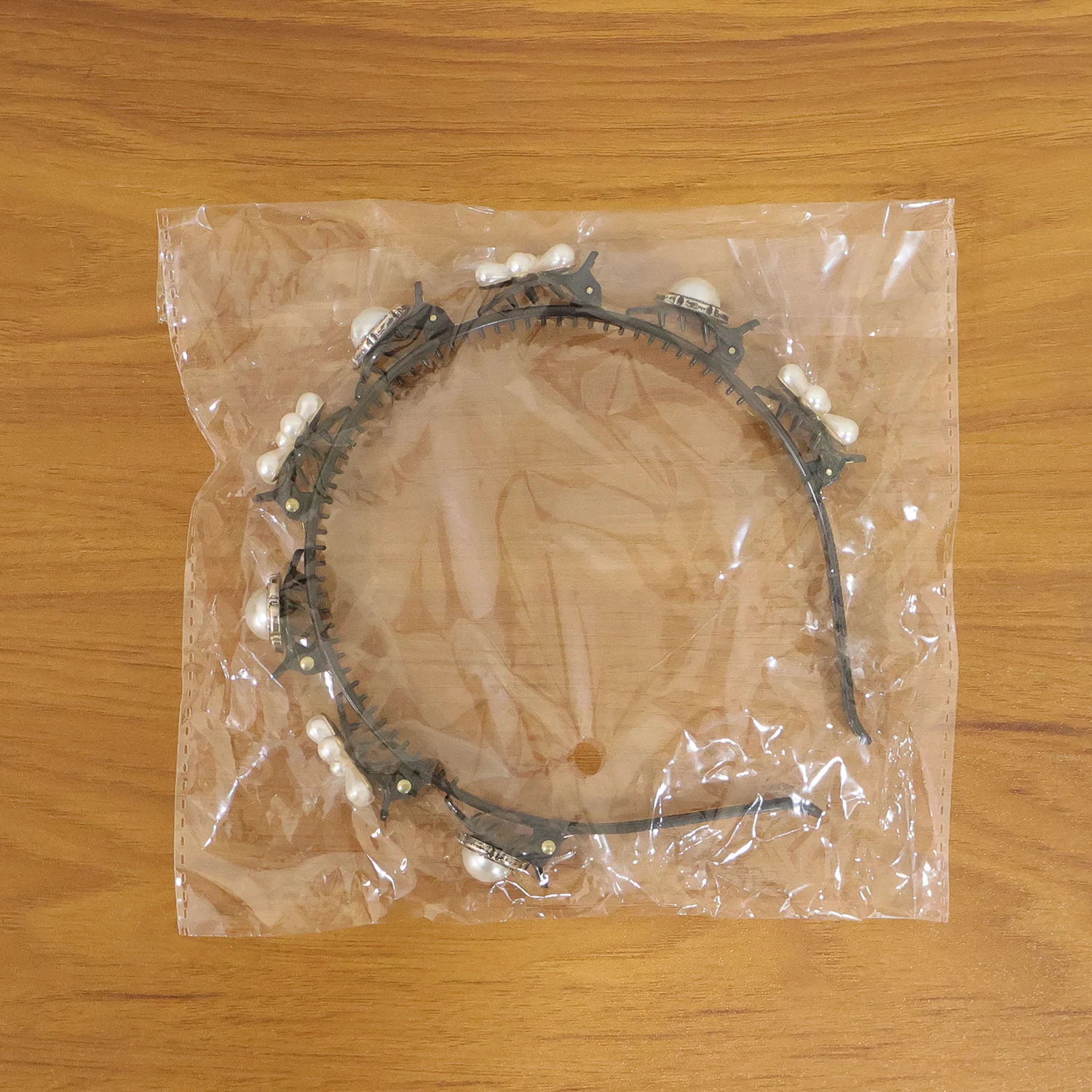 Luxury Pearl Floral Hair Band for Women & Girls (1 Pc) - Image 9