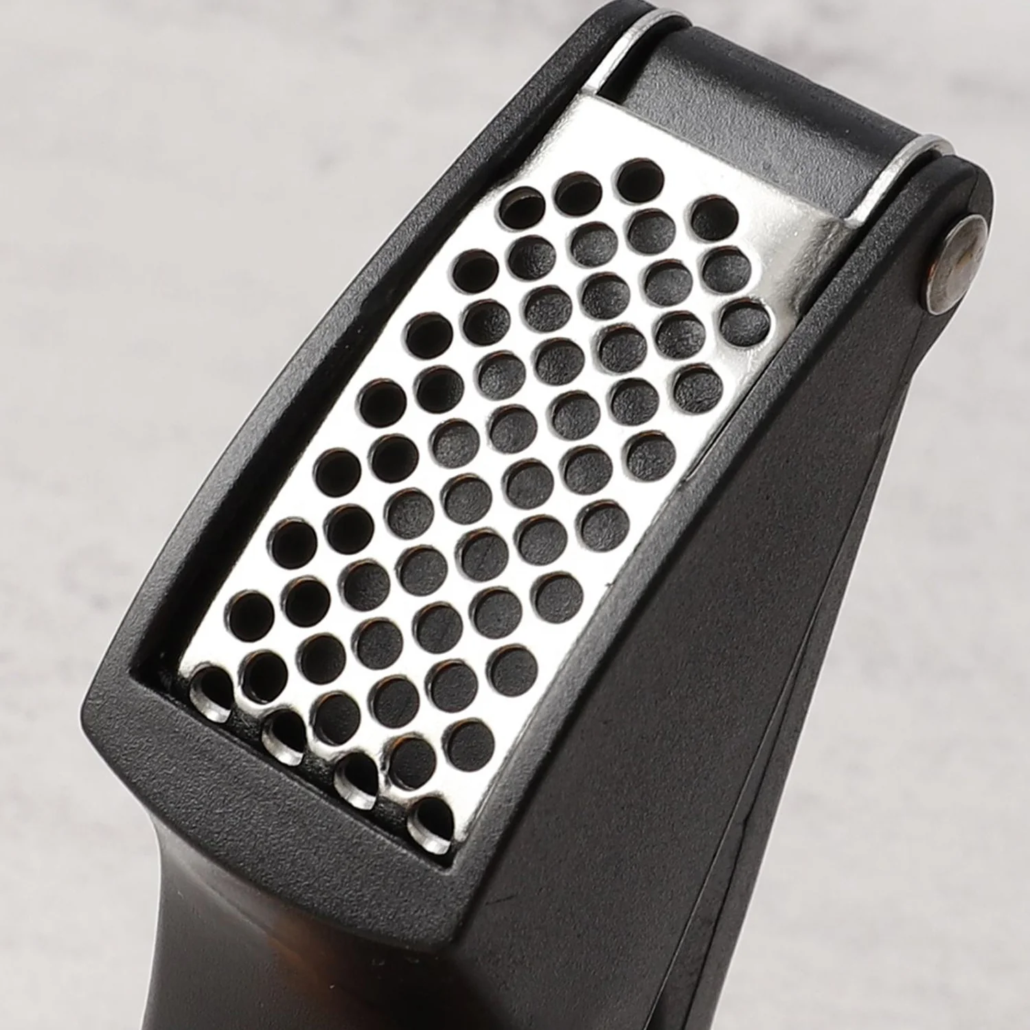 Manual Garlic Press Crusher Tool (1 Pc) - Image 7
