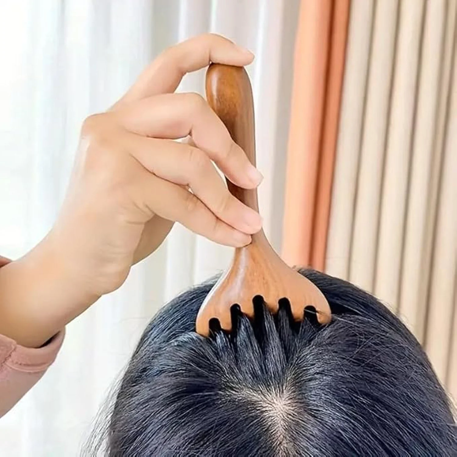 Manual Wooden Style Head & Neck Scalp Massager (1 Pc) - Image 4