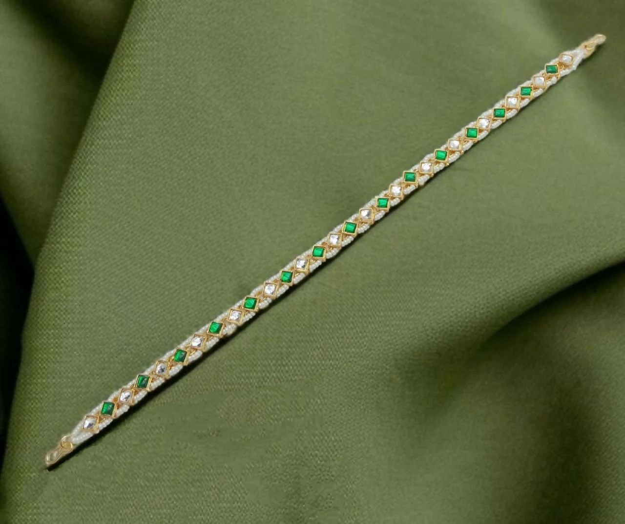 Gold-Finish Mathapatti with Alternating Green and Clear Kundan - Image 3