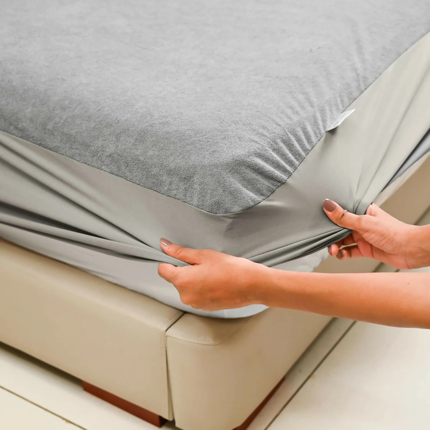 Mattress Protector with Elastic Fit, Soft Pure Cotton Terry Stretchable Bed Cover, Machine Washable Mattress Cover - Image 3