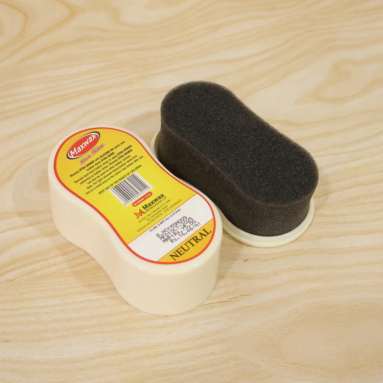 Maxwax Neutral Instant Shoe Shiner (1 Pc, 4.5 ML) - Image 8