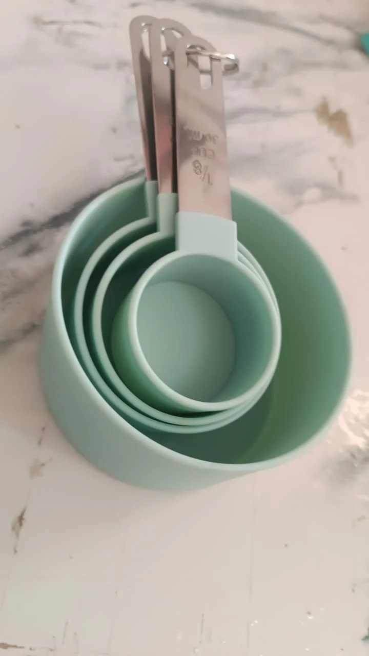 Measuring Cup Set with Stainless Steel Handles 4-Piece - Image 8