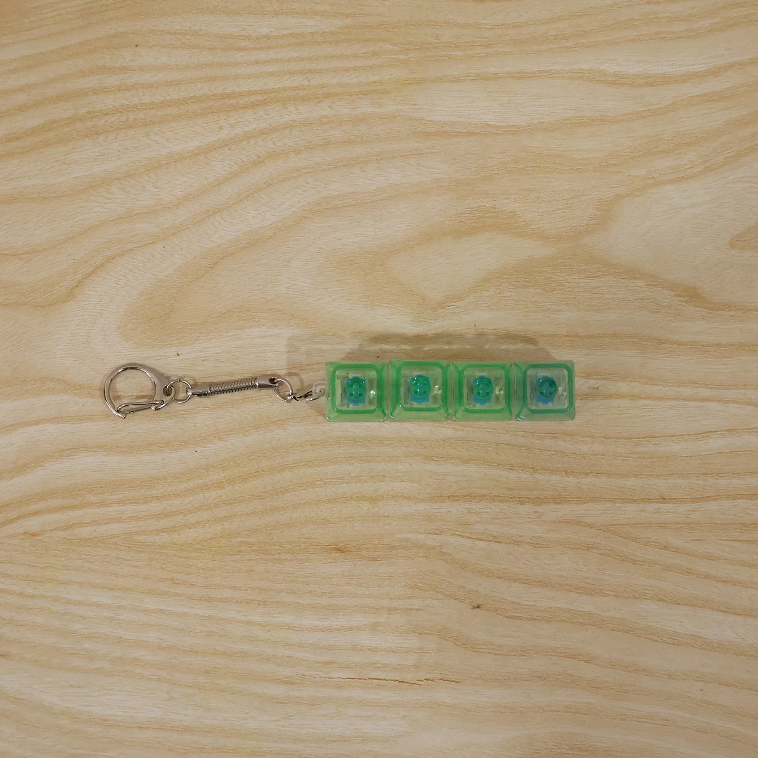 Mechanical Keyboard Switch Keychain (1 Pc) - Image 9