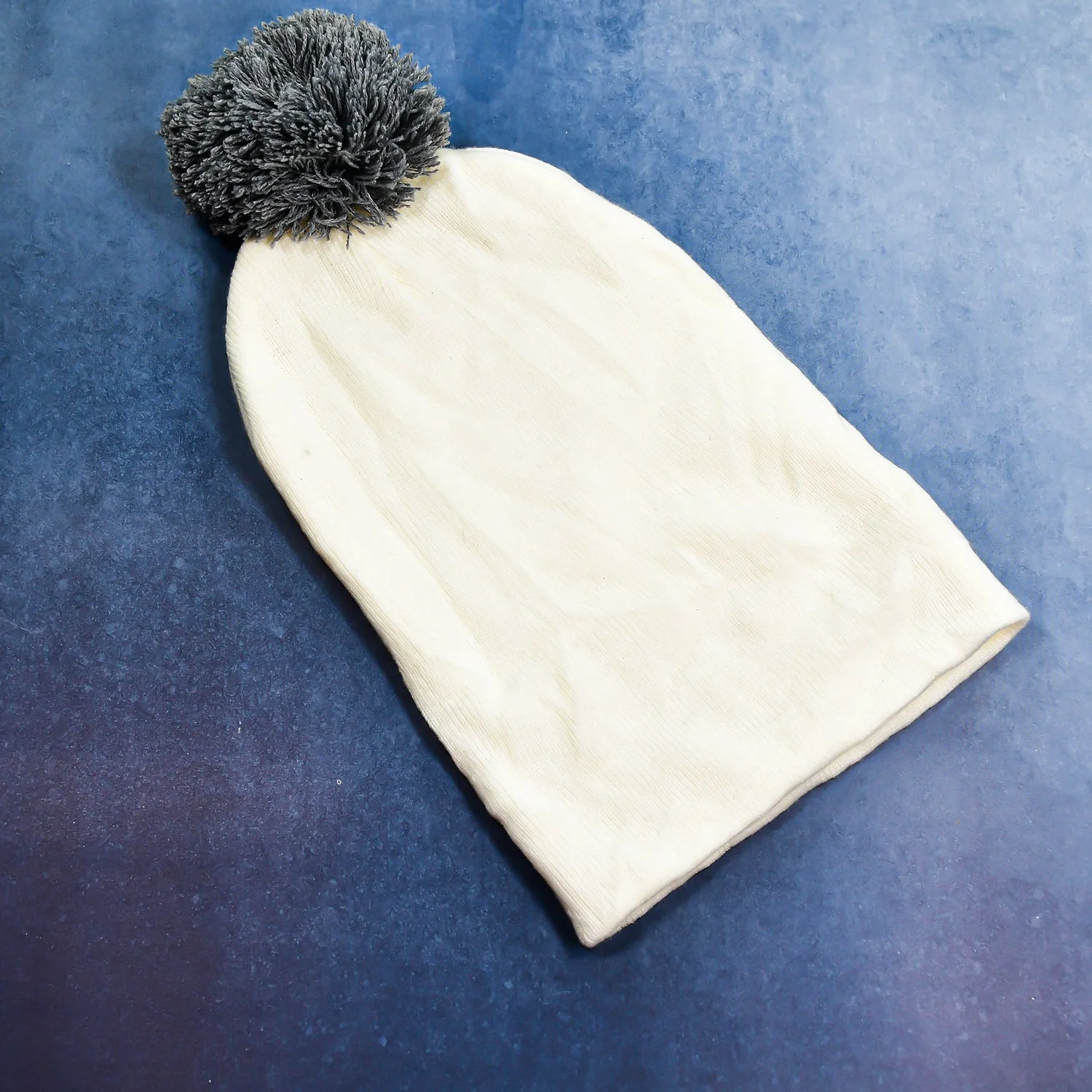 Men's and Women's Skull Slouchy Winter Woolen Knitted Black Inside Fur Beanie Cap. FB - Image 3