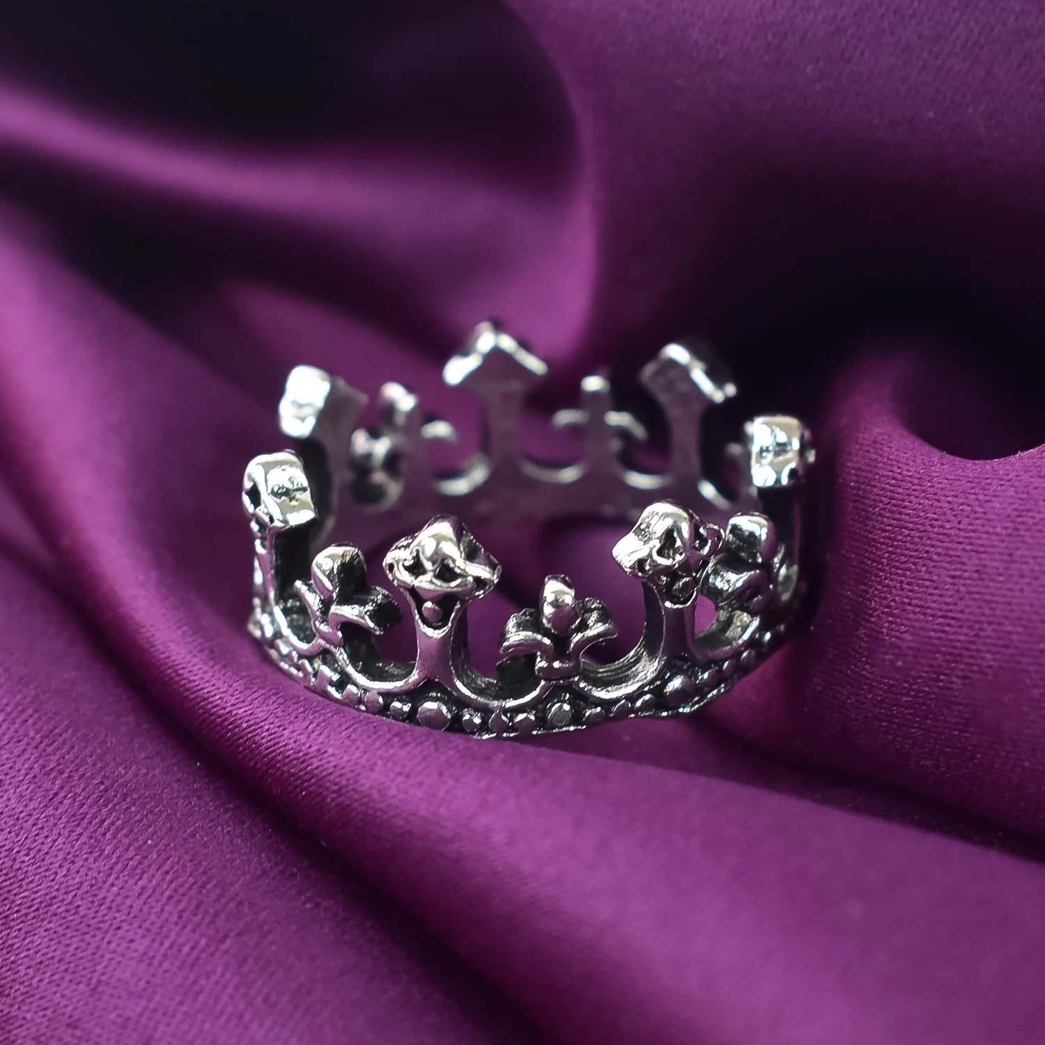 Men's Ring, Fashion Accessory, Stainless Steel Ring, Crown Ring, Black Ring - Image 3