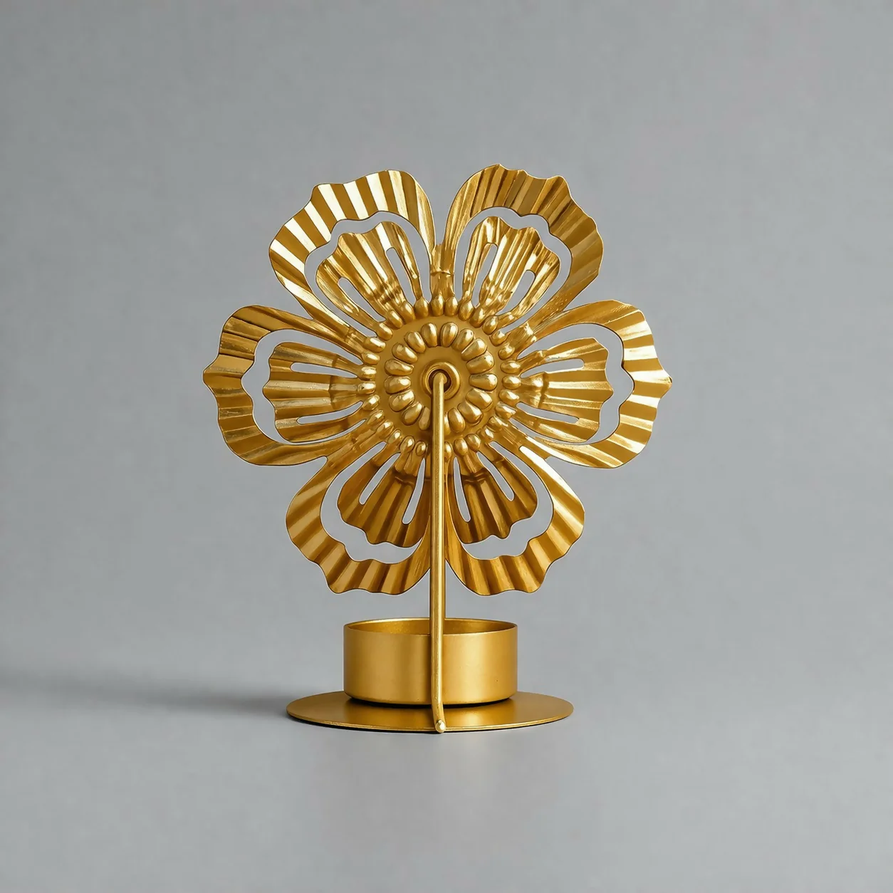 Metal Flower Tealight Candle Holder Decorative Table Showpiece - Image 4