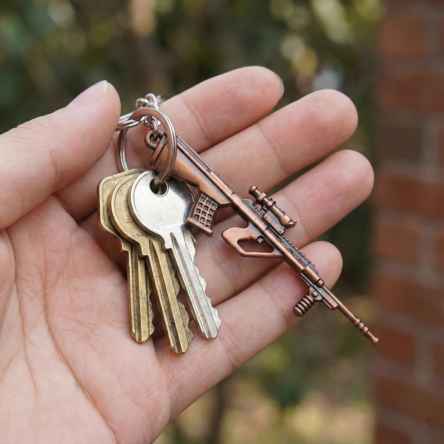 Metal Gun Shape Keychain (1 Pc) - Image 8