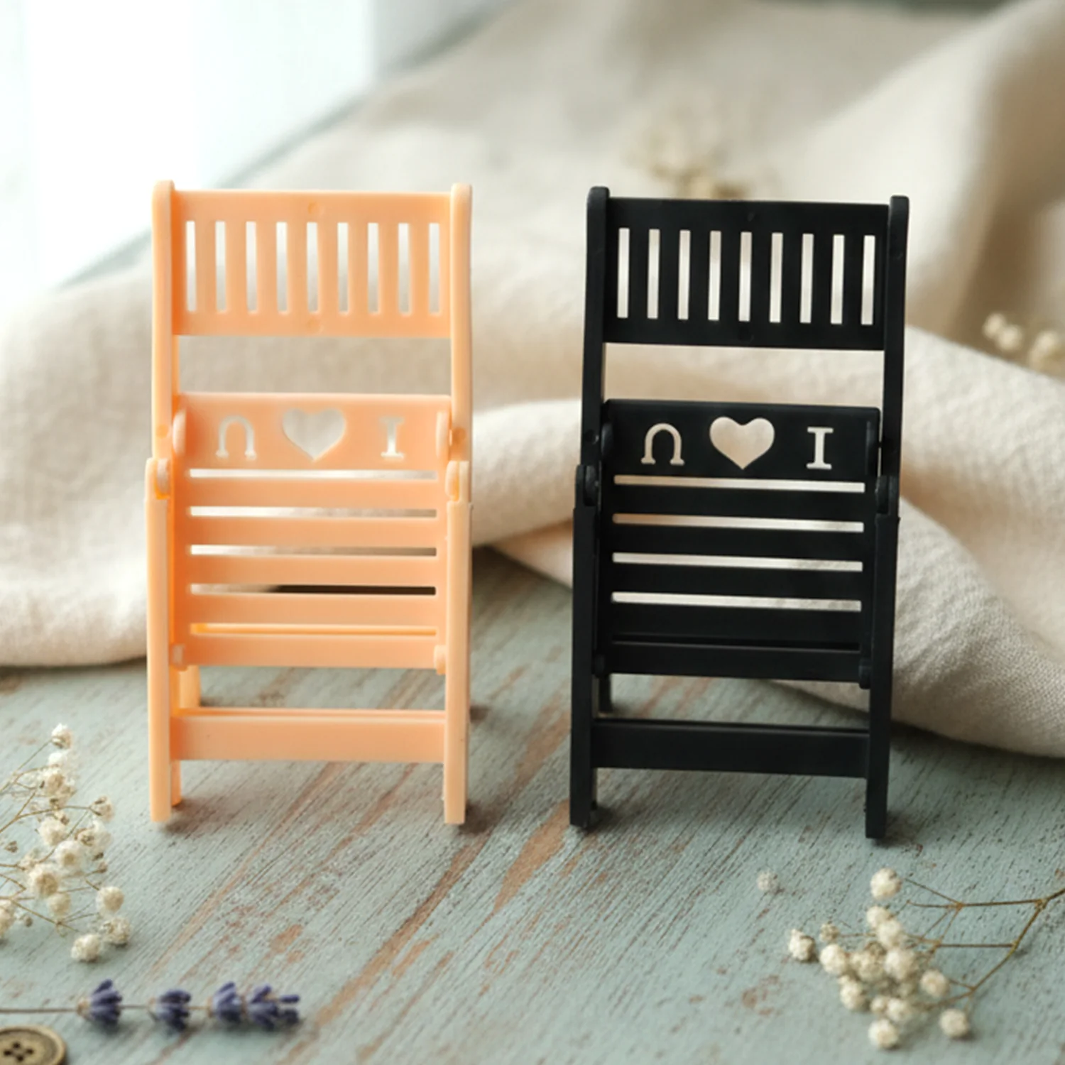 Mini Chair Shape Mobile Stand Holder (1 Pc) - Image 7