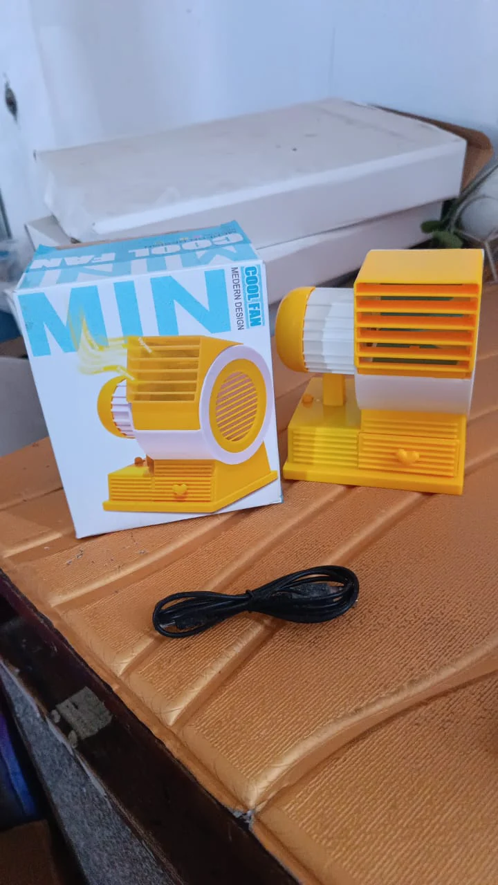 Mini Dual-Blade Portable USB Table Fan - Image 8