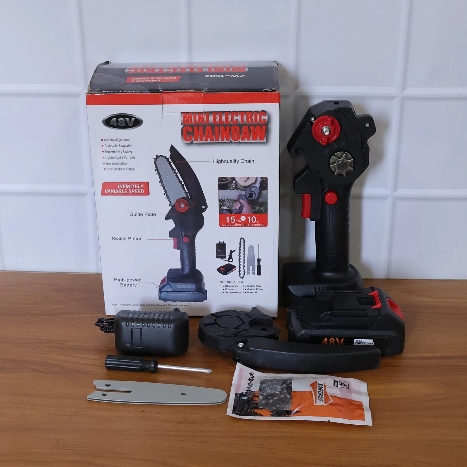 Mini Electric Cordless Chainsaw (1 Set, 48V, Blade size 18 Cm) - Image 9