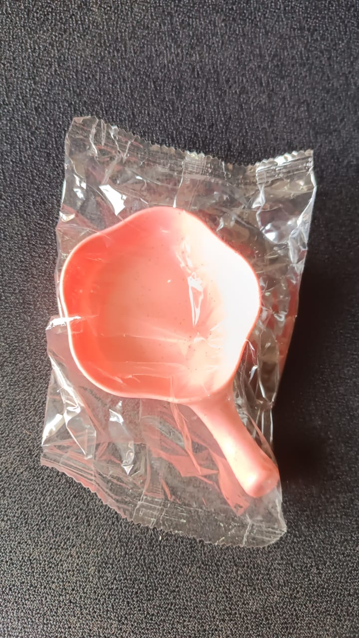 Mini Flower-Shaped Sauce Dish with Handle - Image 7