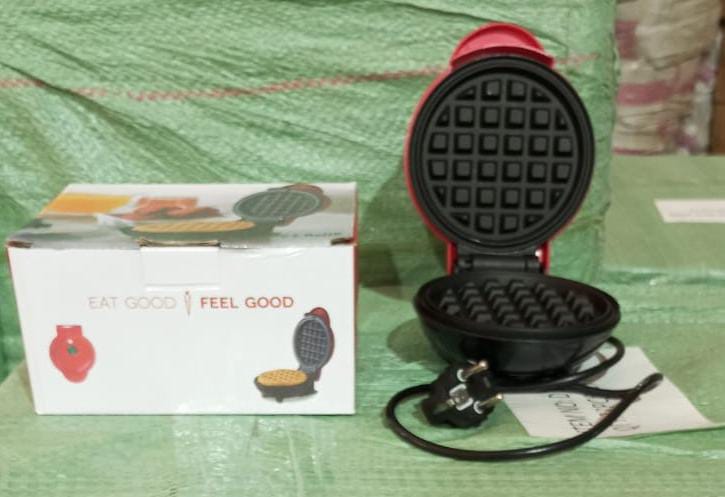Mini Waffle Maker Machine Waffle Iron - Image 11