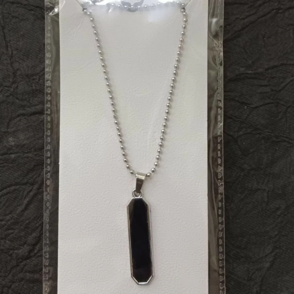 Minimalist Black Inlay Rectangular Pendant for Men - Image 5