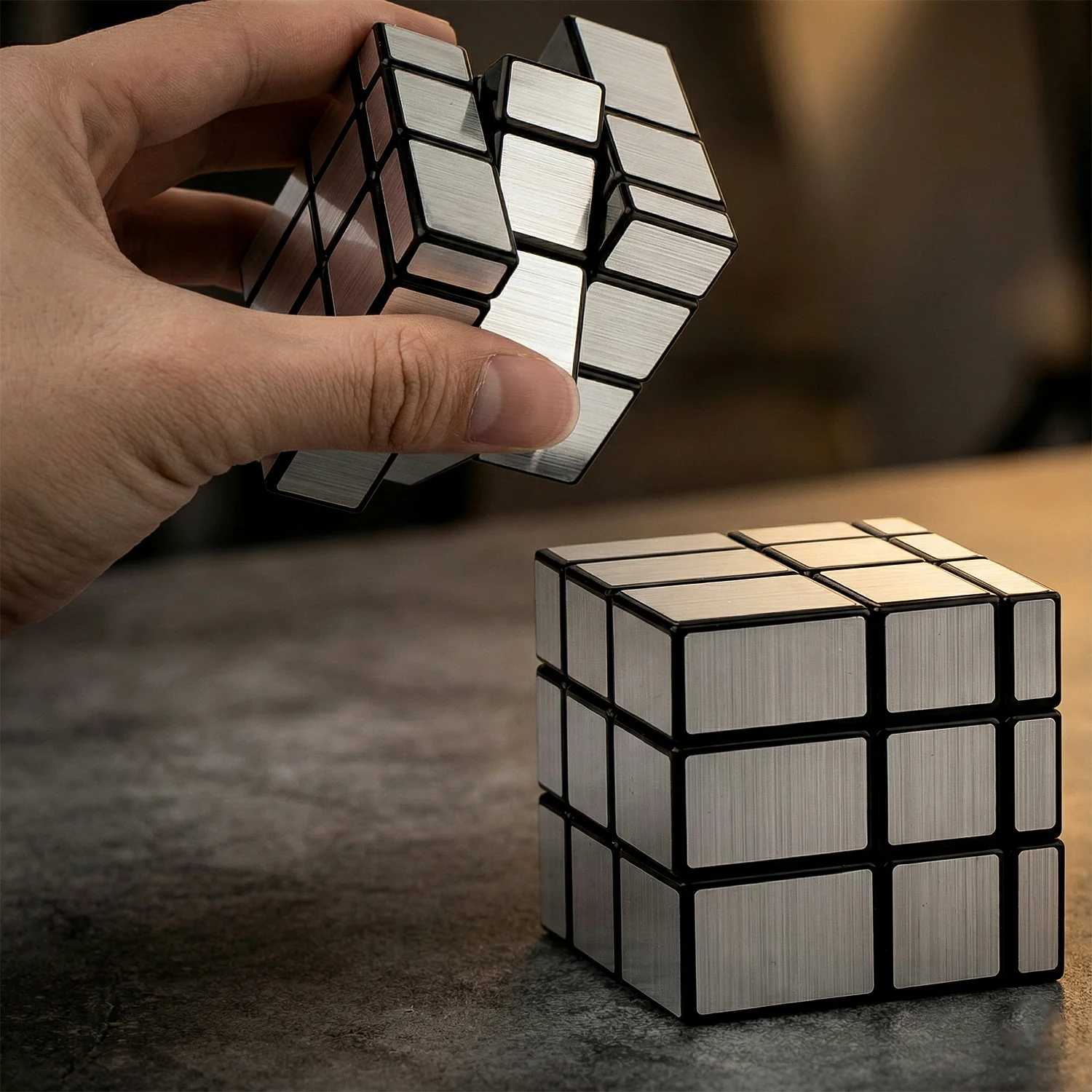 Mirror Cube – 3x3 Puzzle Cube with Reflective Silver Surfaces - Image 6