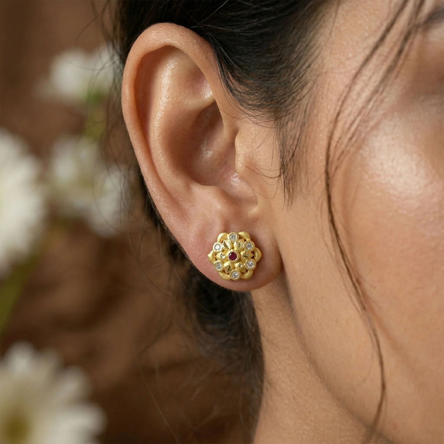 Modern Circular Gold Stud Earrings with Crystal Triangle Design - Image 2