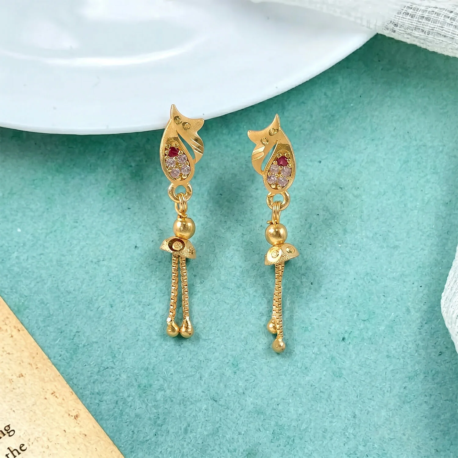 Modern Heritage Gold Casting Floral Teardrop Chain Drop Earrings for Women (1 Pair) - Image 3